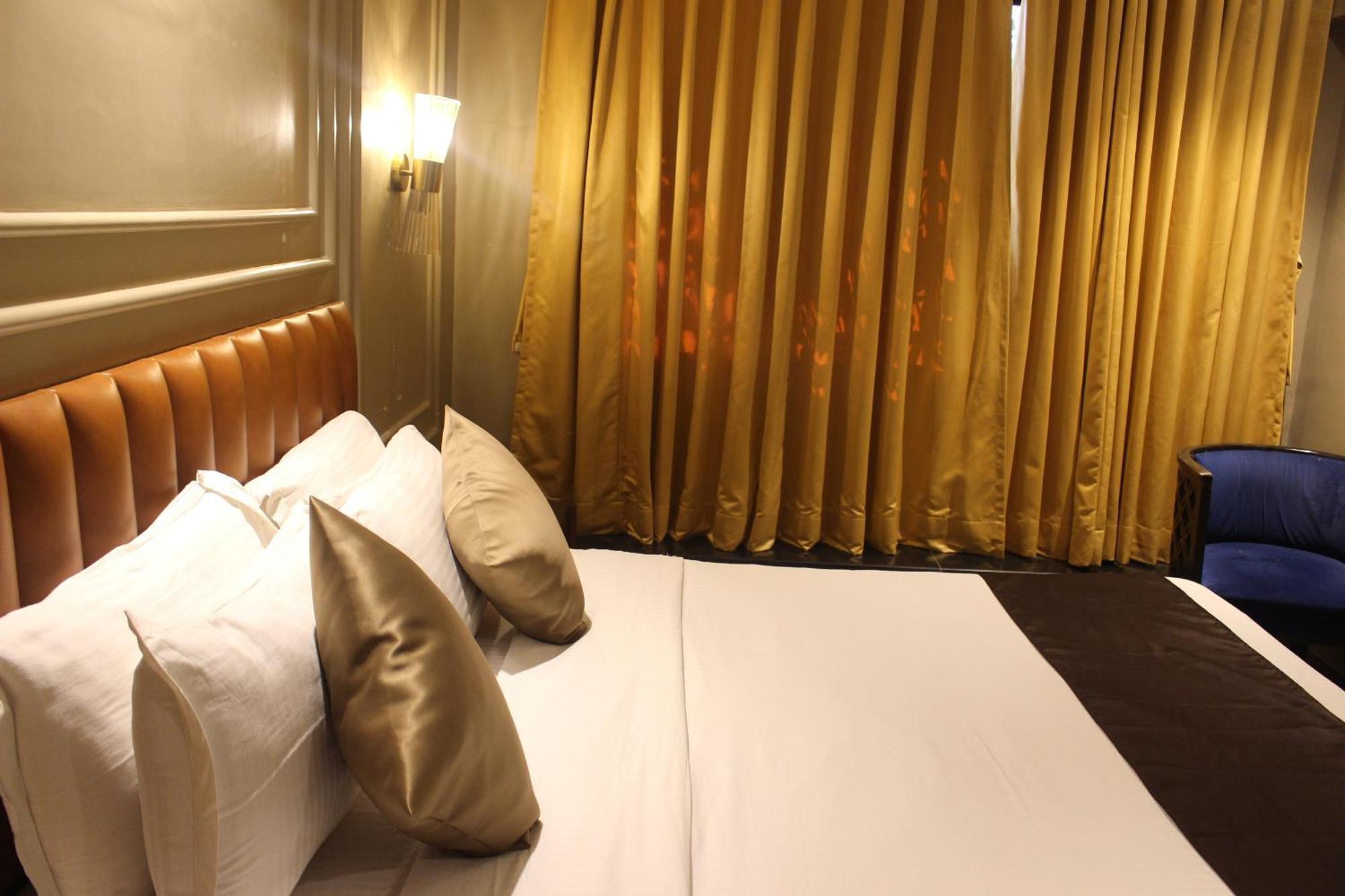 Gulf Hotel Mumbai- The Boutique Hotel Colaba Bombaim Exterior foto