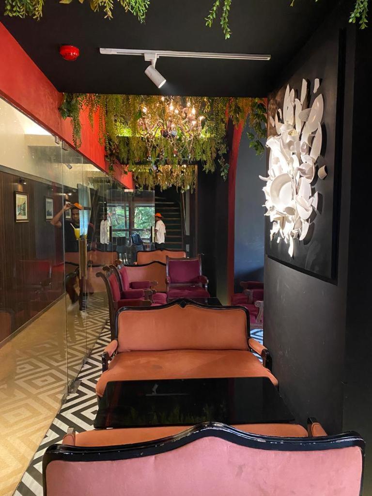 Gulf Hotel Mumbai- The Boutique Hotel Colaba Bombaim Exterior foto
