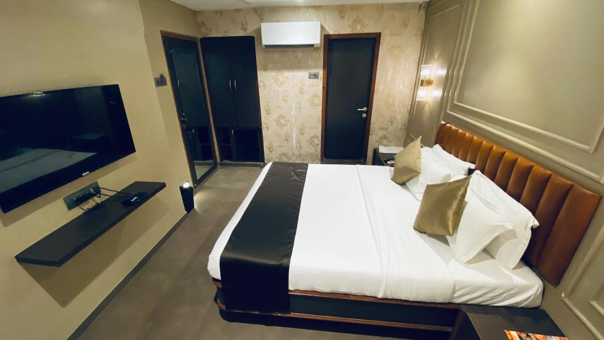 Gulf Hotel Mumbai- The Boutique Hotel Colaba Bombaim Exterior foto