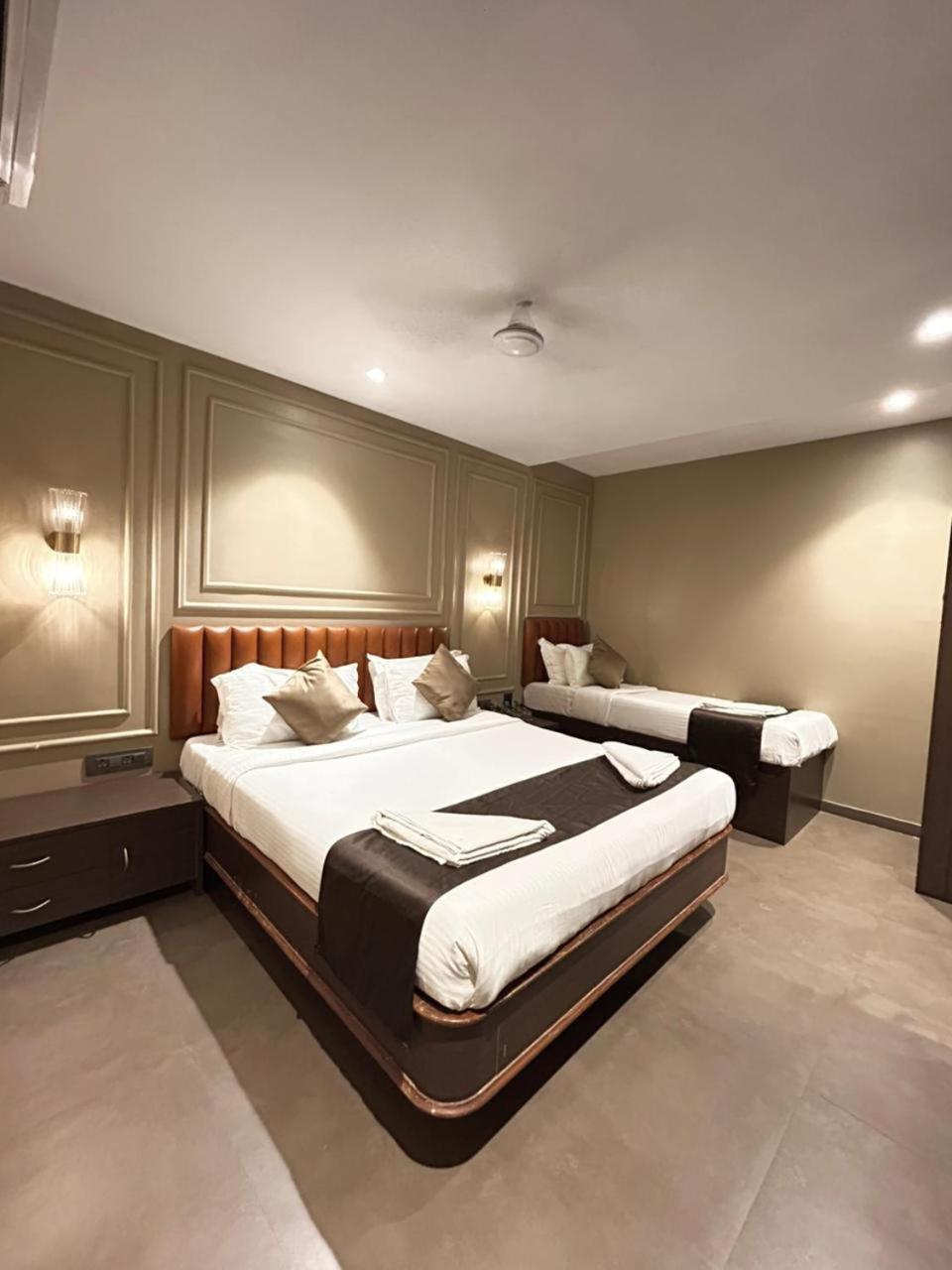 Gulf Hotel Mumbai- The Boutique Hotel Colaba Bombaim Exterior foto