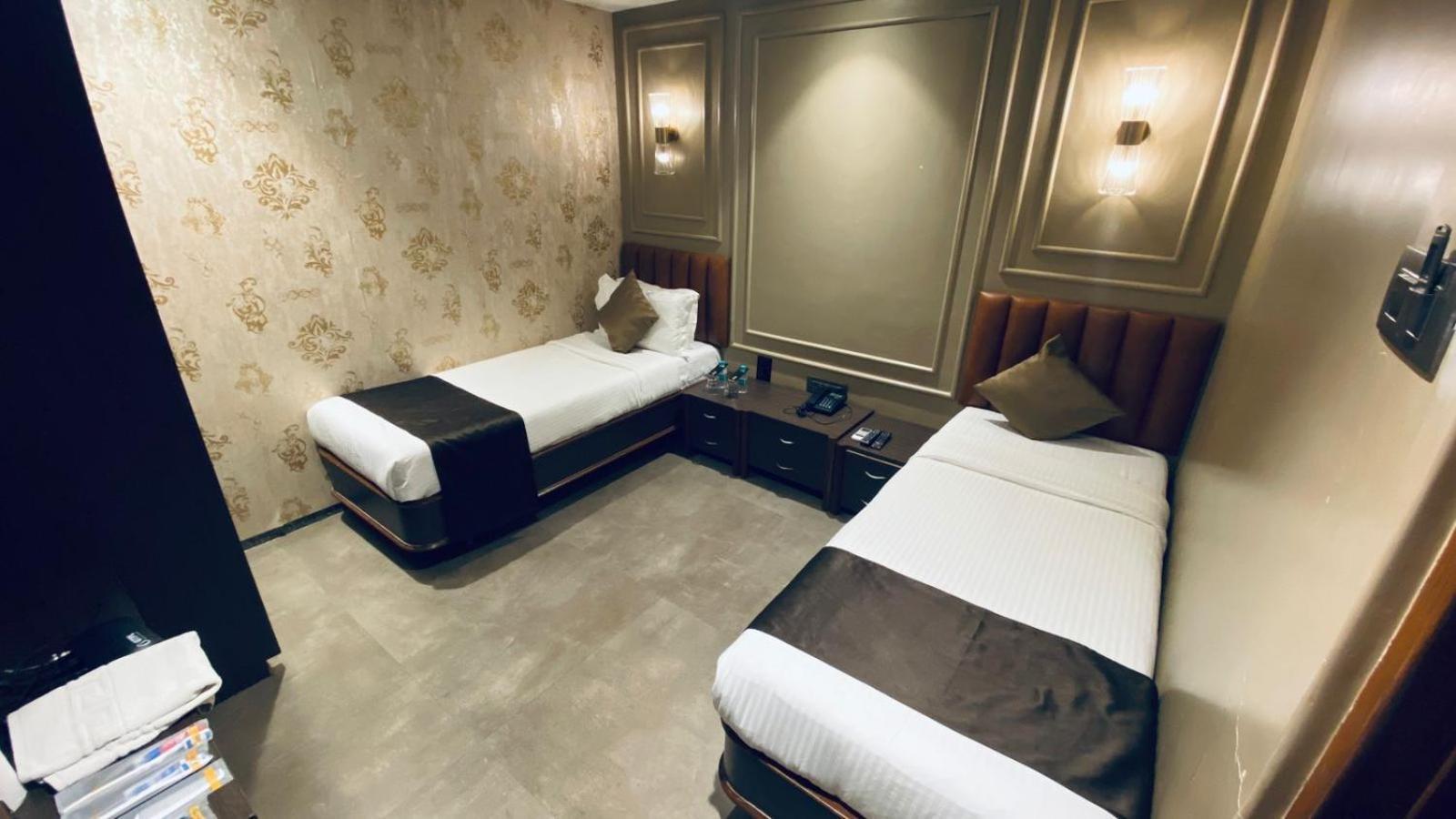Gulf Hotel Mumbai- The Boutique Hotel Colaba Bombaim Exterior foto